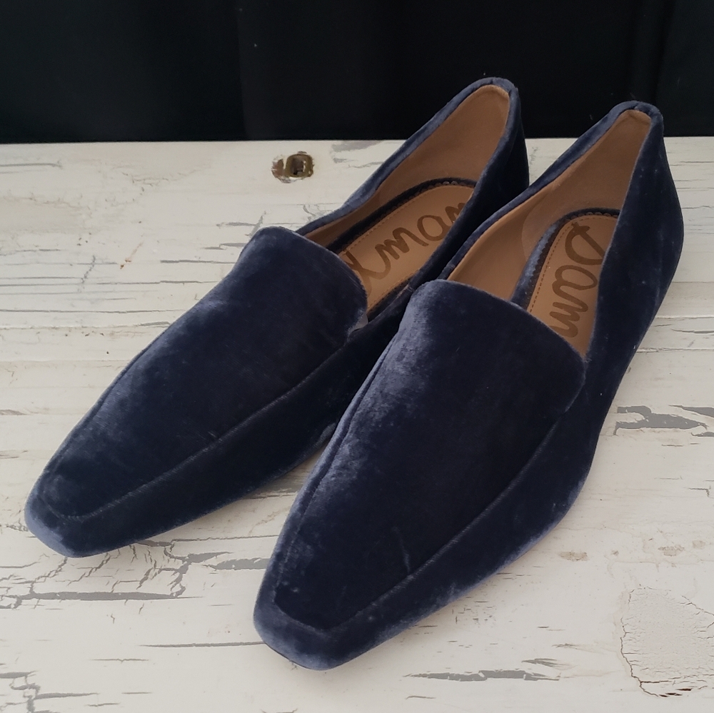 Sam Edelman 'Emelie' Blue Velvet Loafer in Women's size 7
